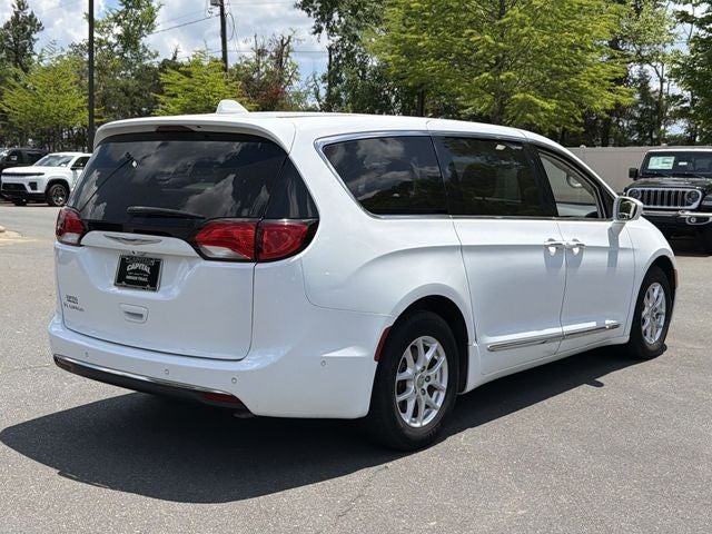 2020 Chrysler Pacifica Touring