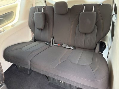 2020 Chrysler Pacifica Touring