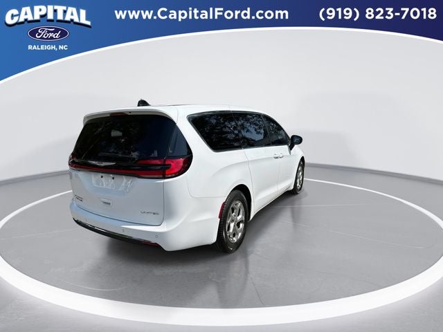 2024 Chrysler Pacifica Limited