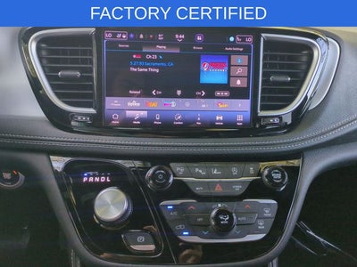 2025 Chrysler Pacifica Limited