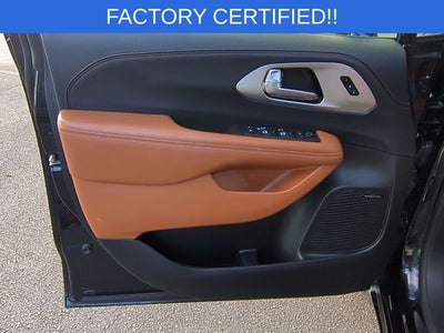 2025 Chrysler Pacifica Pinnacle