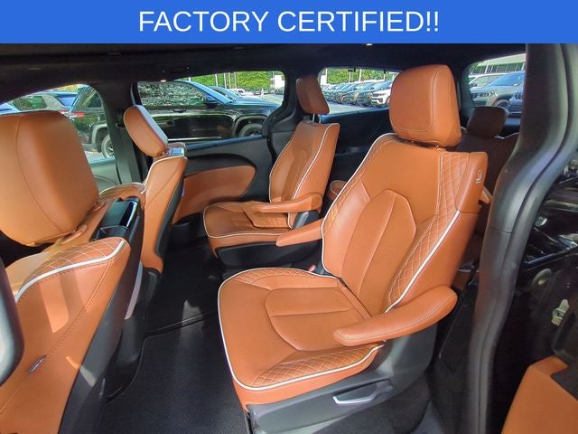 2025 Chrysler Pacifica Pinnacle