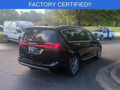 2025 Chrysler Pacifica Pinnacle
