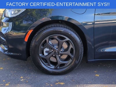 2023 Chrysler Pacifica Hybrid Limited