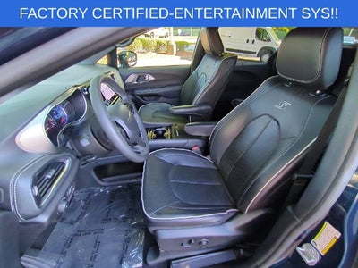 2023 Chrysler Pacifica Hybrid Limited