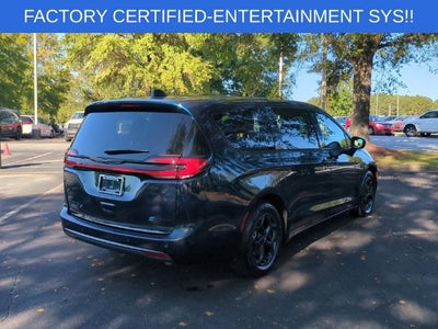 2023 Chrysler Pacifica Hybrid Limited
