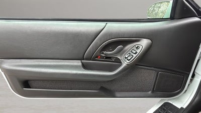 2002 Chevrolet Camaro Z28 SUPER SPORT T-TOP 6 SPEED