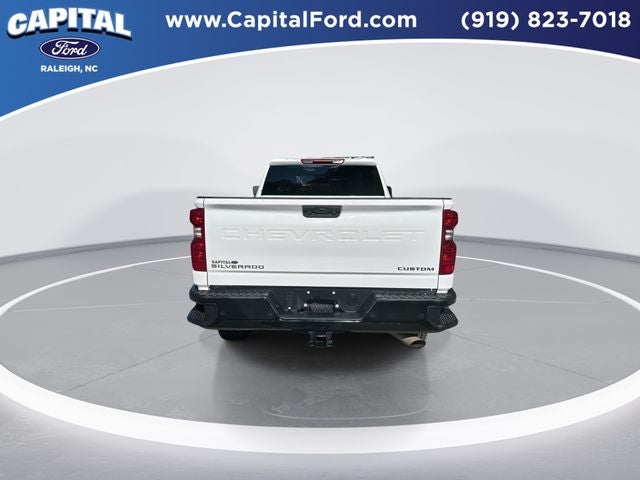2024 Chevrolet Silverado 2500HD Custom