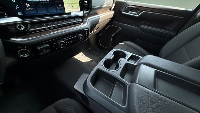 2025 Chevrolet Silverado 1500 LT LT1
