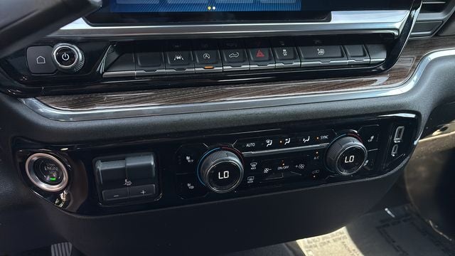 2025 Chevrolet Silverado 1500 LT LT1