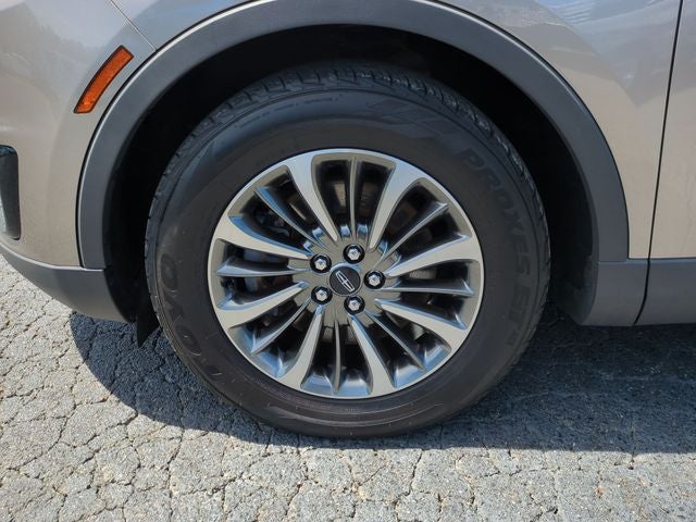 2019 Lincoln Nautilus Select
