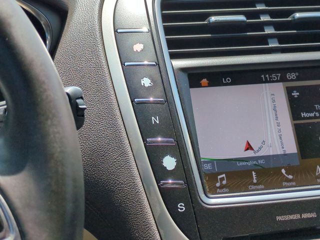 2019 Lincoln Nautilus Select