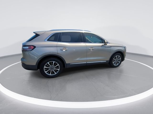 2019 Lincoln Nautilus Select