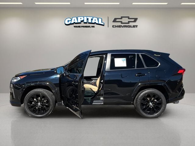 2021 Toyota RAV4 XLE Premium