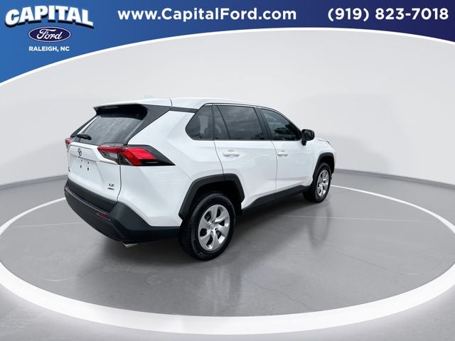 2024 Toyota RAV4 LE
