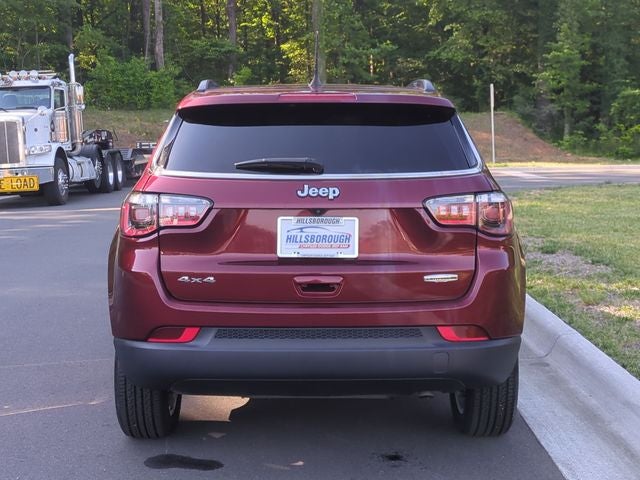 2022 Jeep Compass Latitude Lux