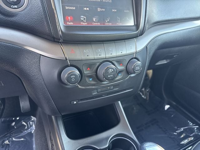 2019 Dodge Journey Crossroad