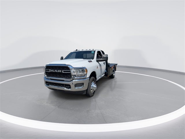 2024 RAM 3500 Tradesman Reg Cab 4X2