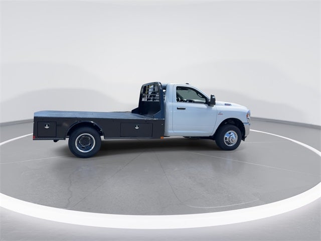 2024 RAM 3500 Tradesman Reg Cab 4X2