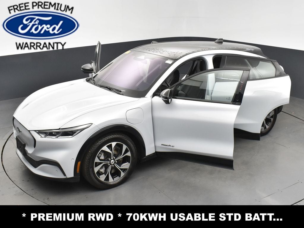 2022 Ford Mustang Mach-E Premium