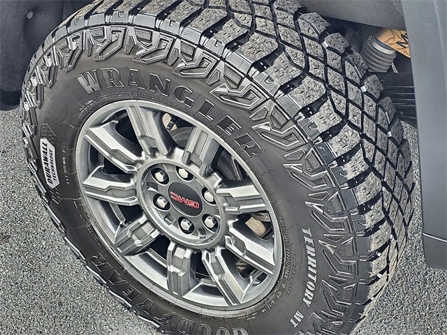 2024 GMC Sierra 1500 AT4X