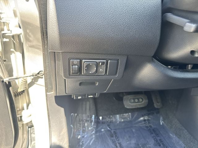 2008 Nissan Versa 1.8 S