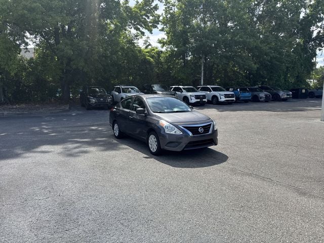 2015 Nissan Versa 1.6 S