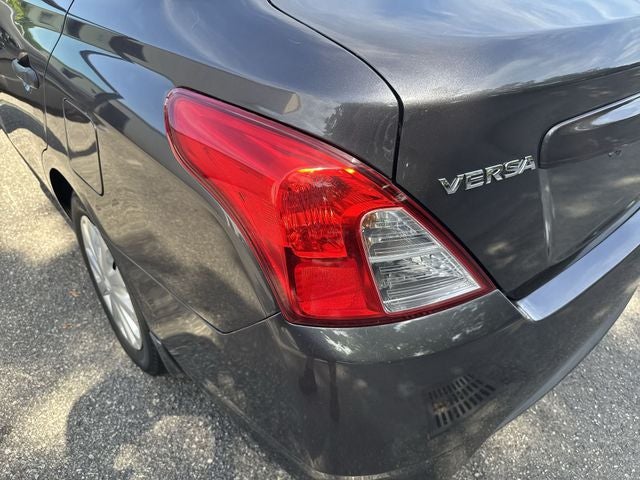 2015 Nissan Versa 1.6 S