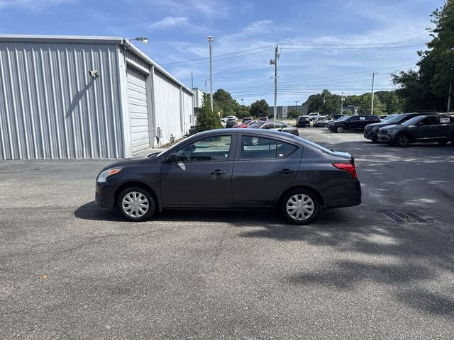 2015 Nissan Versa 1.6 S