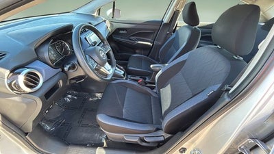2023 Nissan Versa 1.6 SV