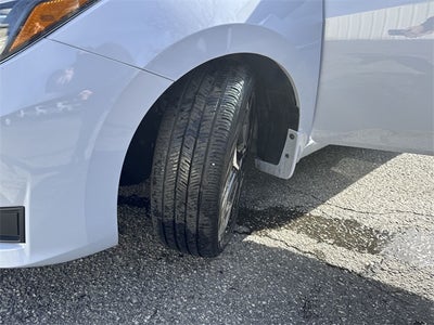 2024 Nissan Versa 1.6 SR