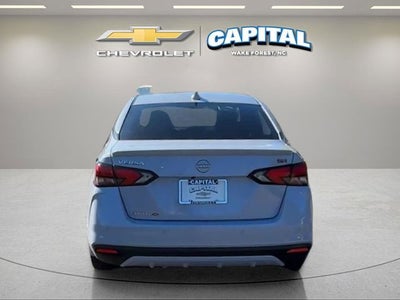 2025 Nissan Versa 1.6 SR