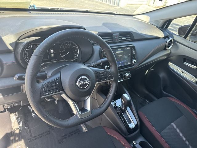 2025 Nissan Versa 1.6 SR