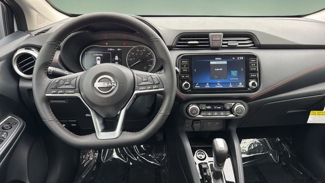 2025 Nissan Versa 1.6 SR