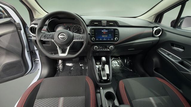 2025 Nissan Versa 1.6 SR