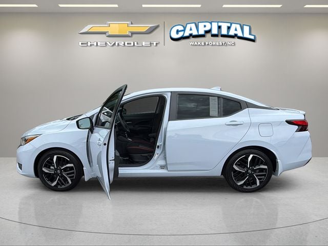 2025 Nissan Versa 1.6 SR