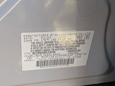 2023 Nissan Kicks SR