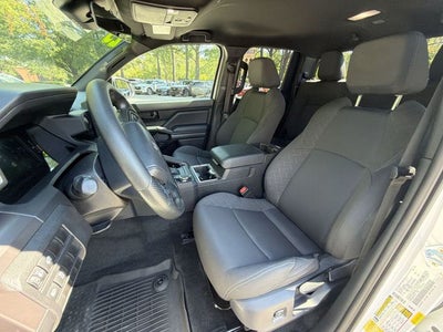 2025 Toyota Tacoma SR5