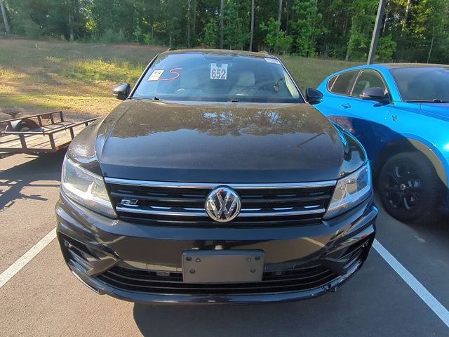 2021 Volkswagen Tiguan 2.0T SE R-Line Black