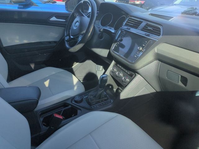 2021 Volkswagen Tiguan 2.0T SE R-Line Black