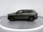 2018 Volkswagen Tiguan 2.0T SEL 4Motion