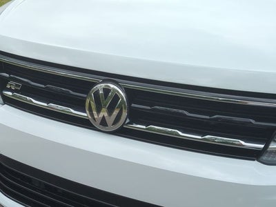 2021 Volkswagen Tiguan 2.0T SE R-Line Black