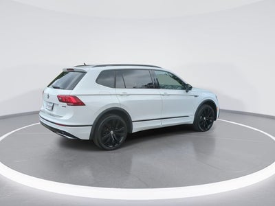 2021 Volkswagen Tiguan 2.0T SE R-Line Black