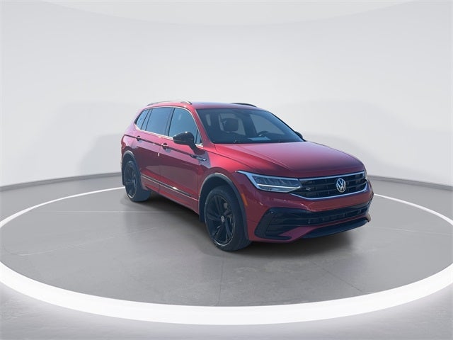 2024 Volkswagen Tiguan 2.0T SE R-Line Black
