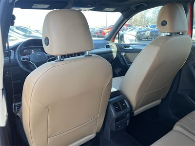 2024 Volkswagen Tiguan 2.0T SE R-Line Black