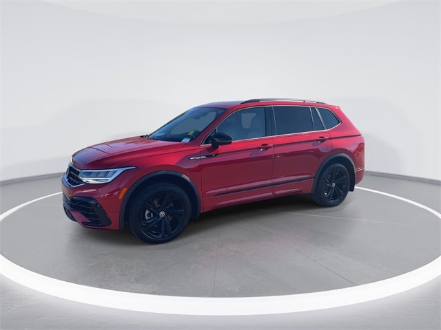 2024 Volkswagen Tiguan 2.0T SE R-Line Black