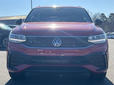 2024 Volkswagen Tiguan 2.0T SE R-Line Black