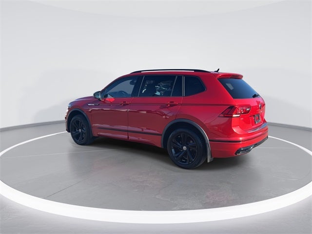 2024 Volkswagen Tiguan 2.0T SE R-Line Black