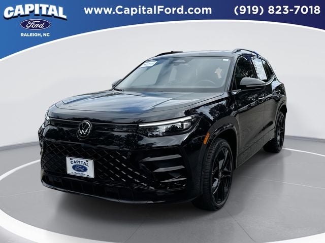 2026 Volkswagen Tiguan 2.0T SE R-Line Black