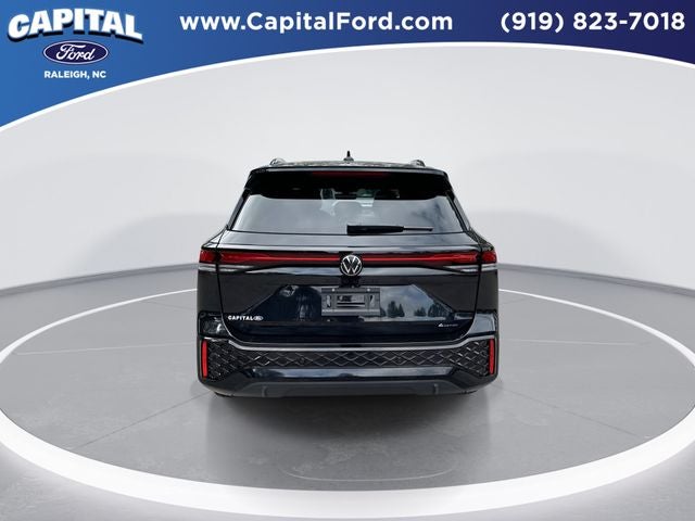 2026 Volkswagen Tiguan 2.0T SE R-Line Black